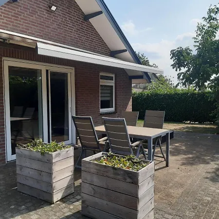 De Steegberg Vakantiehuis *